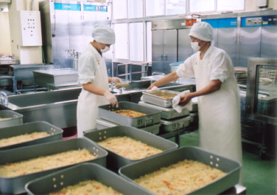 栄養満点!学校給食=大道小学校