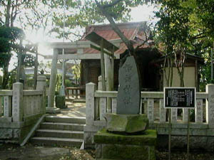辻堂諏訪神社の写真です