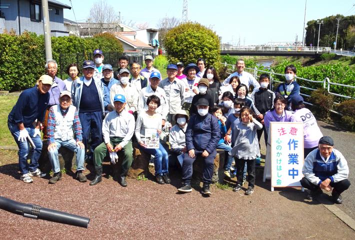 草刈り集合写真