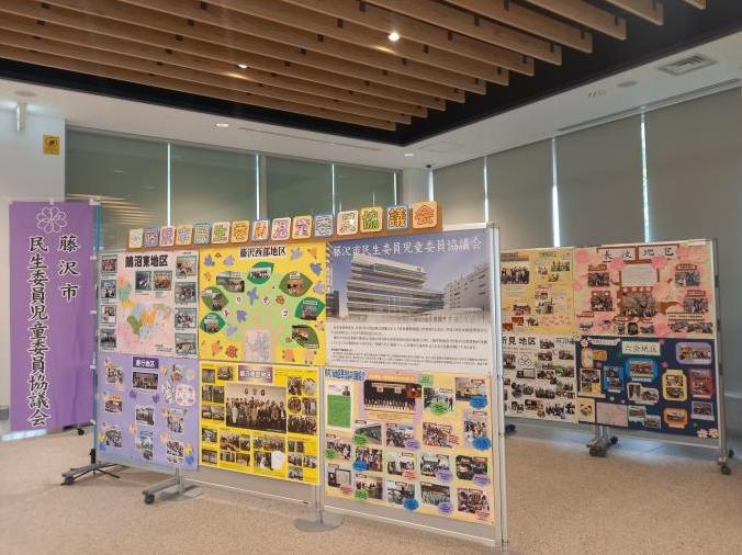 分庁舎でのパネル展示の様子