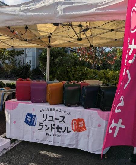 湘南T-SITEクリスマスマーケット出展の様子（さくらや藤沢店）