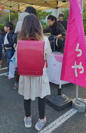 湘南T-SITEクリスマスマーケット出展の様子（さくらや藤沢店）