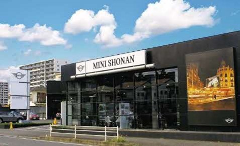 ウエインズインポートカーズ株式会社　MINI湘南ロゴ画像