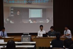 外国語活動・外国語科研究部会 発表の様子