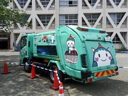 ロードパッカー車