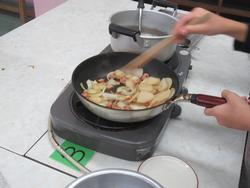ジャーマンポテト作りの様子4