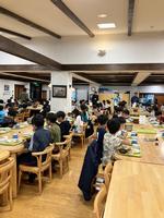 朝食会場