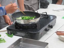調理の様子2