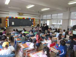 1年生の教室の様子2