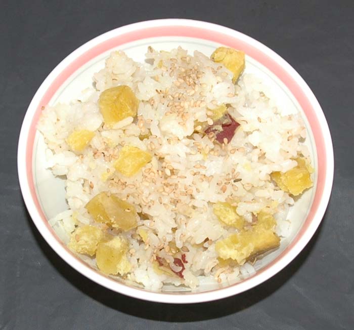 さつまいもご飯