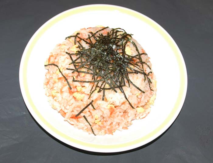 サケ寿司