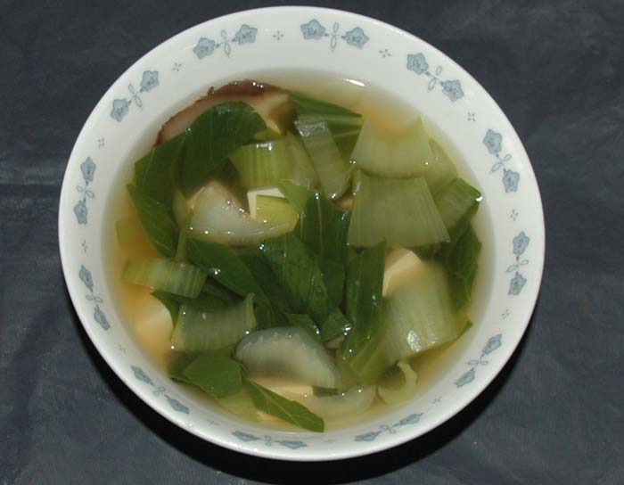 チンゲンサイと豆腐のスープの写真