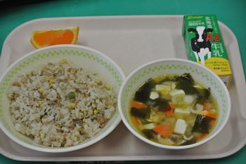給食の写真