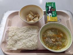 給食の写真1