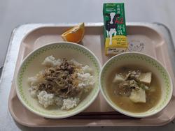 給食の写真2