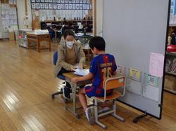 通知表配布の写真4