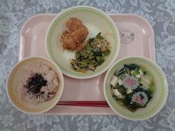 給食の写真2