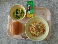 給食の写真1