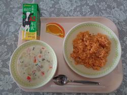 給食の写真2