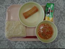 給食の写真4