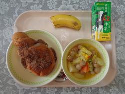 給食の写真2