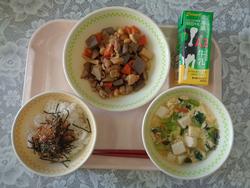 給食の写真4