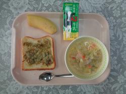 給食の写真3