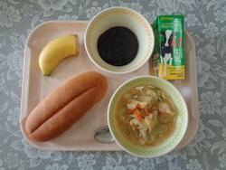 給食の写真3
