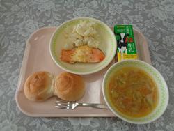 給食の写真2