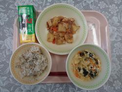 給食の写真3
