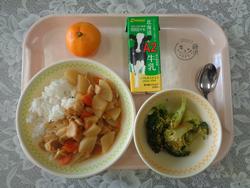 給食の写真4