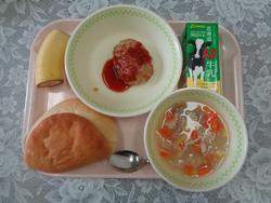 給食の写真3