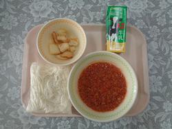 給食の写真4