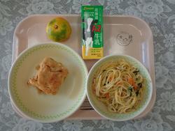 給食の写真4