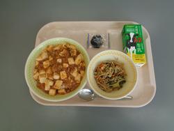 給食の写真2