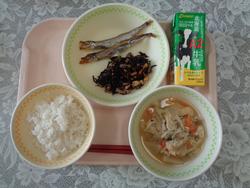 給食の写真2