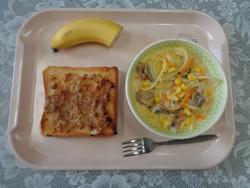 給食の写真3