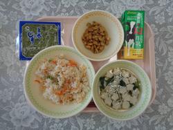 給食の写真2
