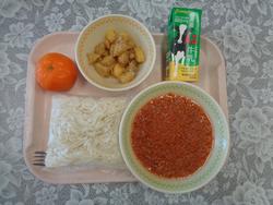給食の写真4