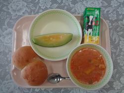 給食の写真1