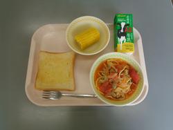 給食の写真3
