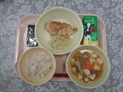給食の写真4