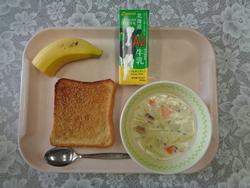 給食の写真3