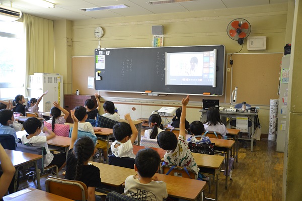 1年生の挙手の様子