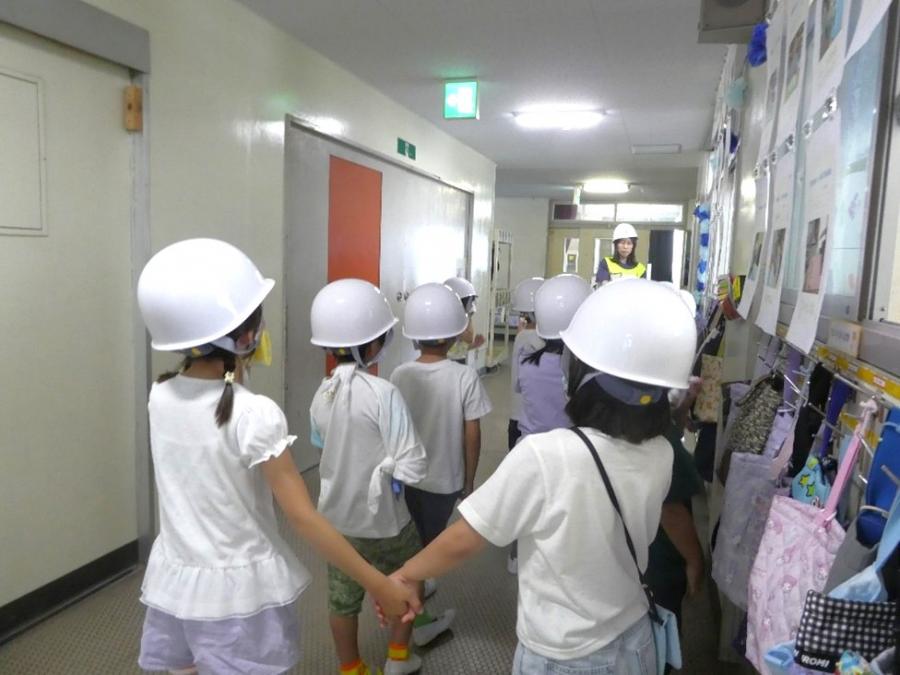 火災避難訓練のようす