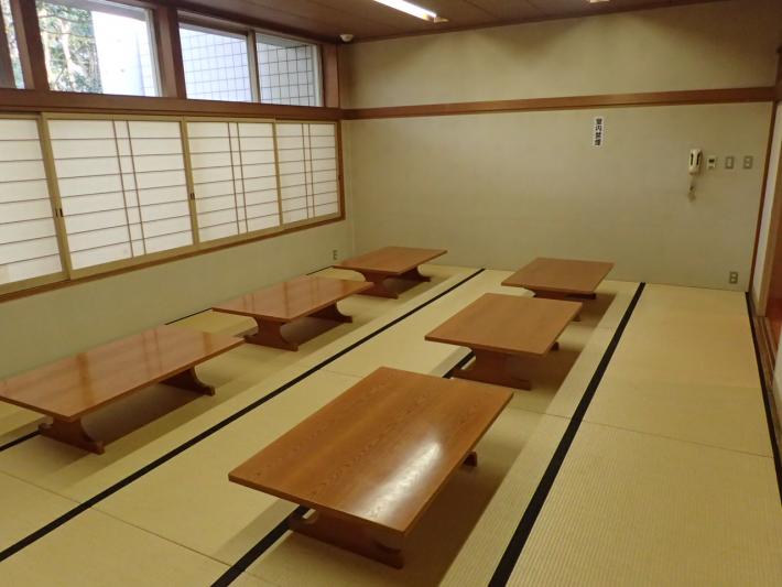 控室（和室）