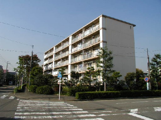 藤沢市営滝ノ沢住宅の写真