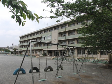 大清水小学校の校舎